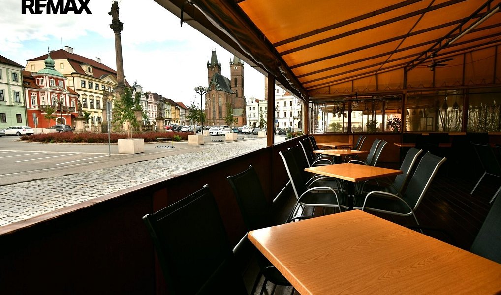 Prodej restaurace 350 m², Hradec Králové – náhled fotky 3