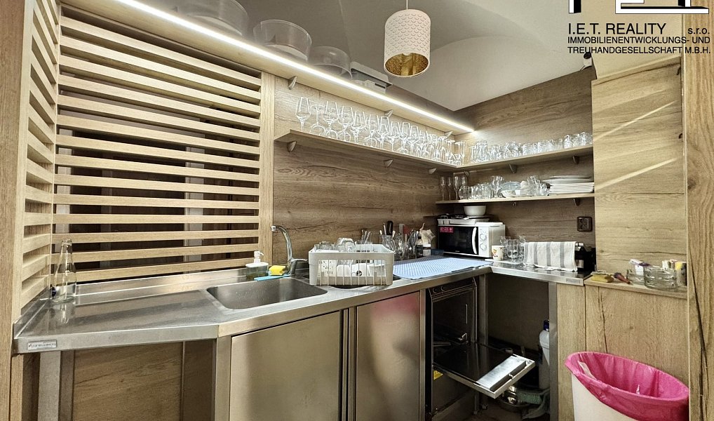 Pronájem restaurace 142 m², Brno – náhled fotky 8