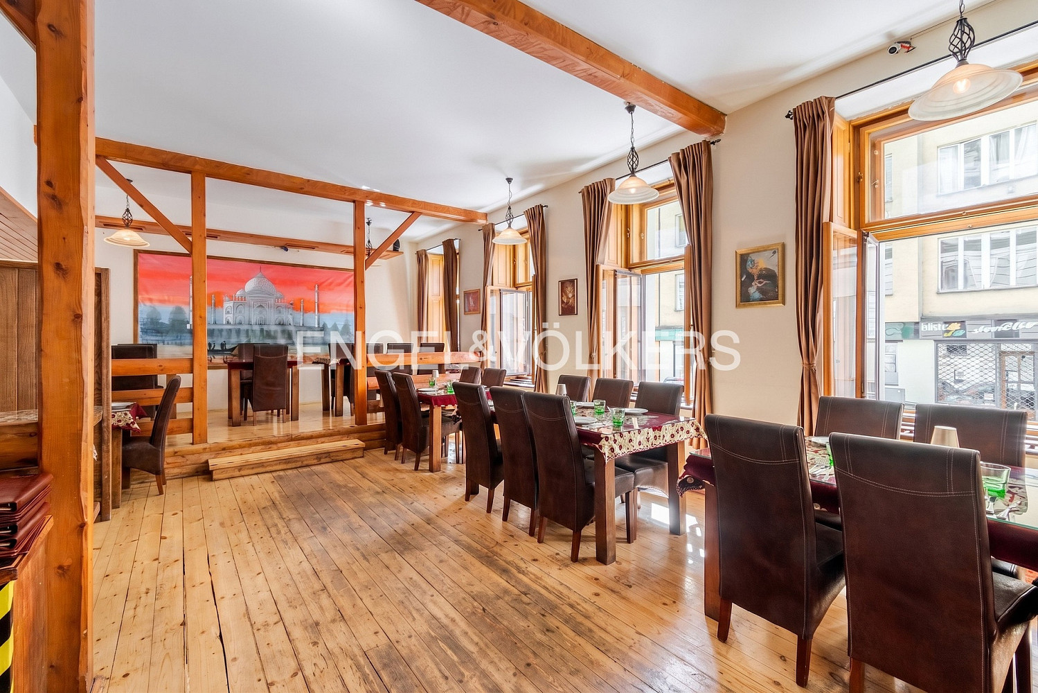 Prodej restaurace 328 m² – fotografie 2