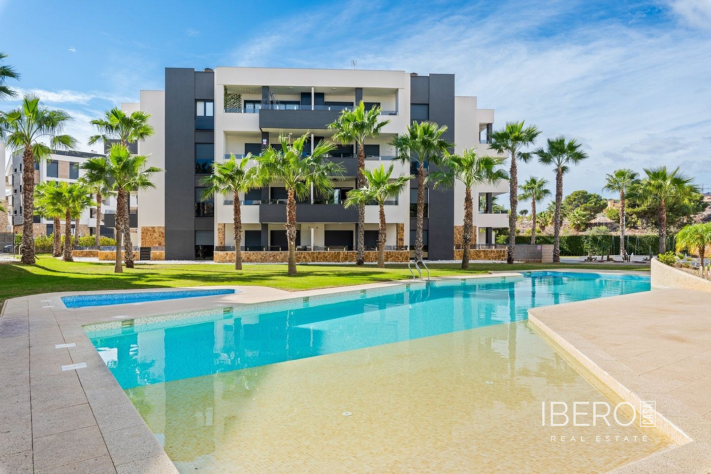 Prodej bytu 3+kk 74 m²