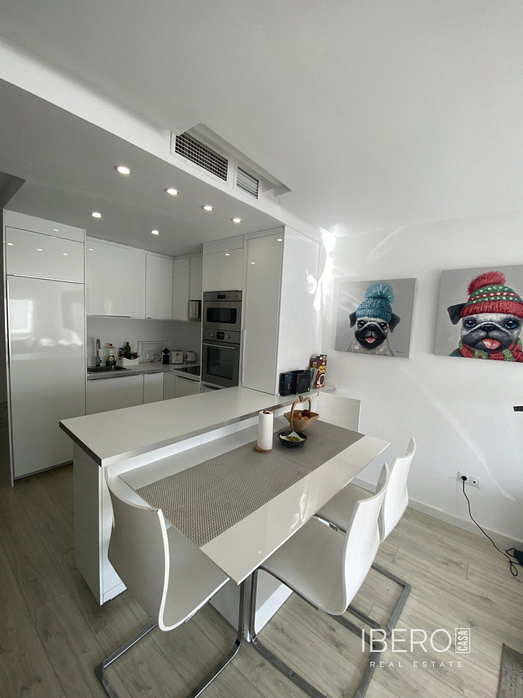 Piso 3+kk – Marbella, Nueva Andalucía - Más