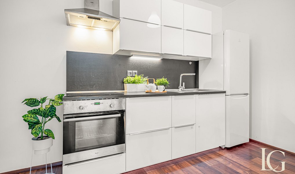 Prodej bytu 2+kk 52 m², Praha – náhled fotky 9