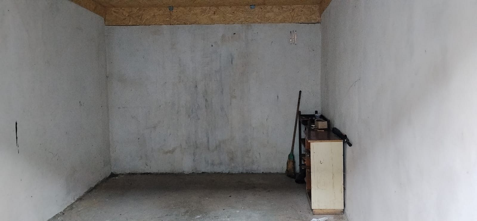 Pronájem Garáže 18 m2 Pardubice – Sezemická. – fotografie 3