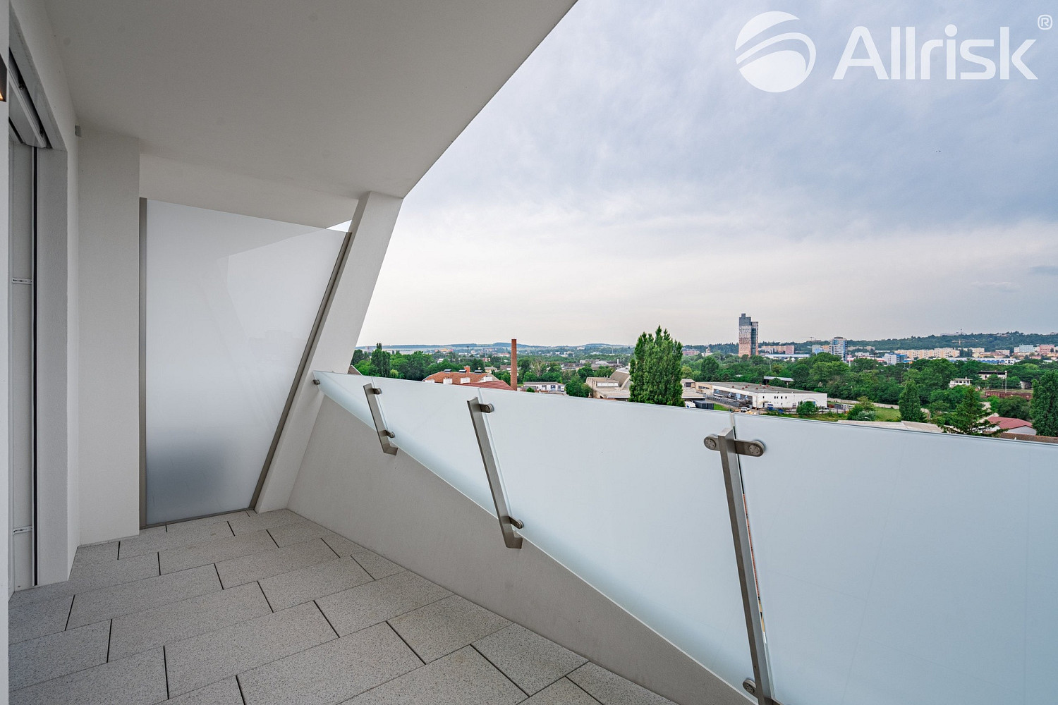 Pronájem bytu 2+kk 48 m² — photo 4