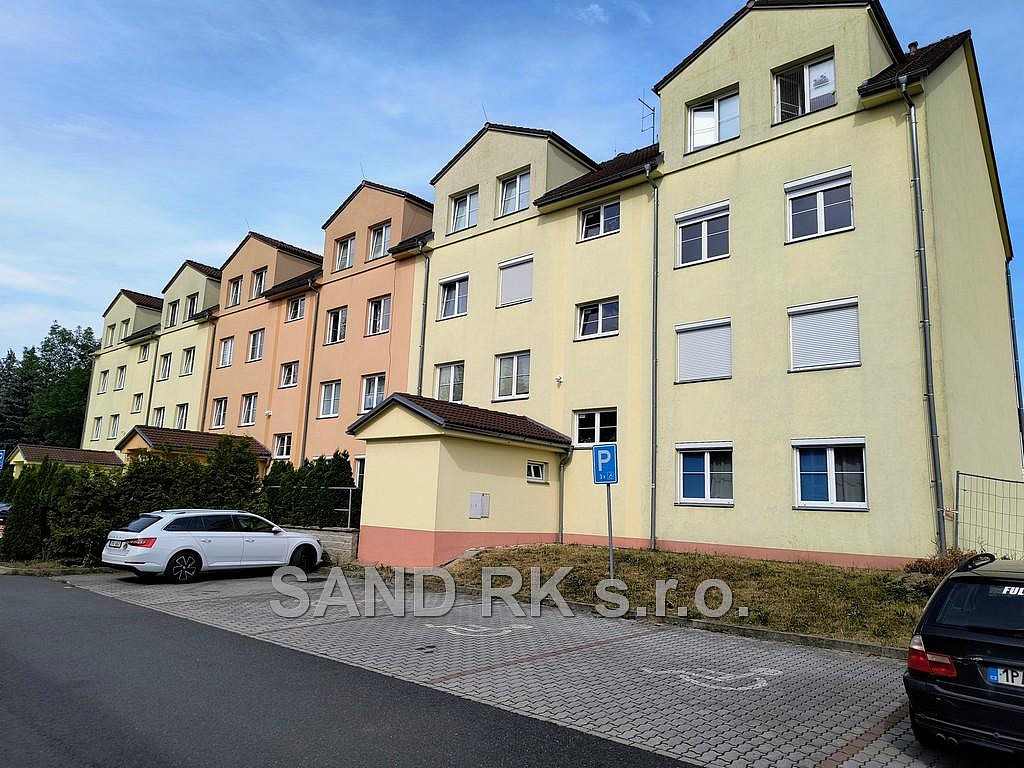 Pronájem bytu 1+1 37 m² — photo 3