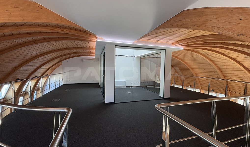 Pronájem kanceláře 265 m², Praha – náhled fotky 9
