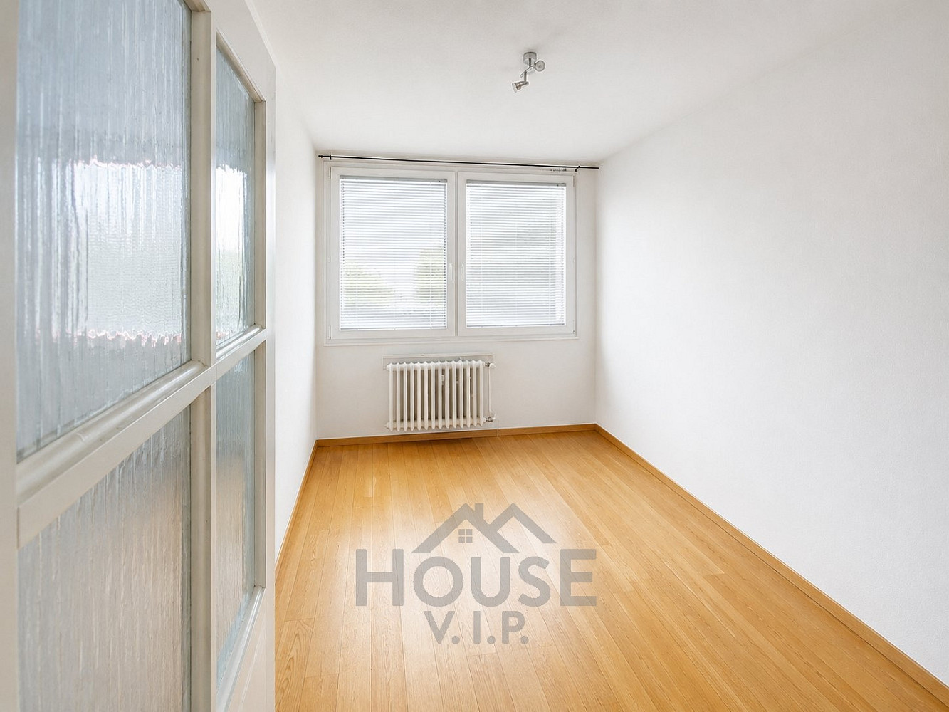 Prodej bytu 3+kk 68 m² — photo 3