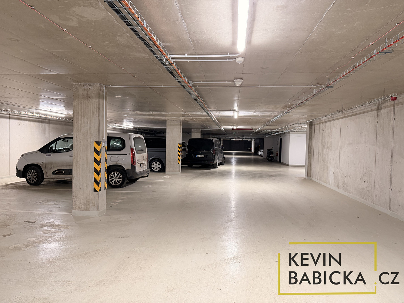 Pronájem garážového stání, ul. třída Generála Píky, Brno – fotografie 3