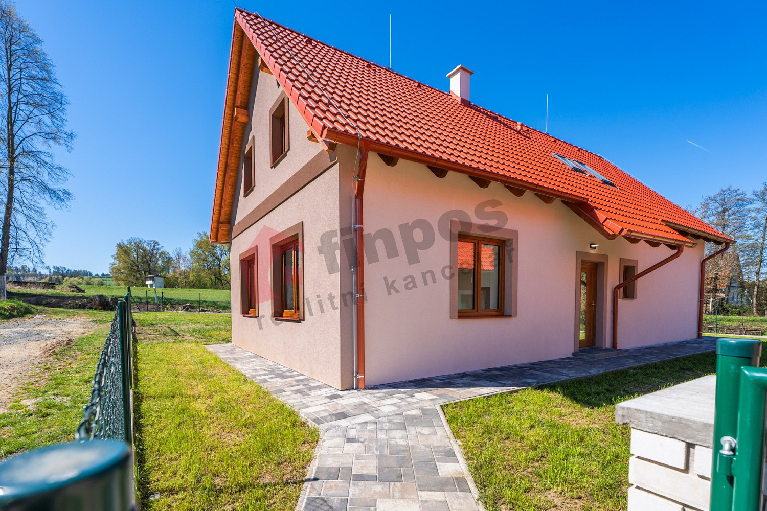 Prodej domu 158 m² s pozemkem 642 m²
