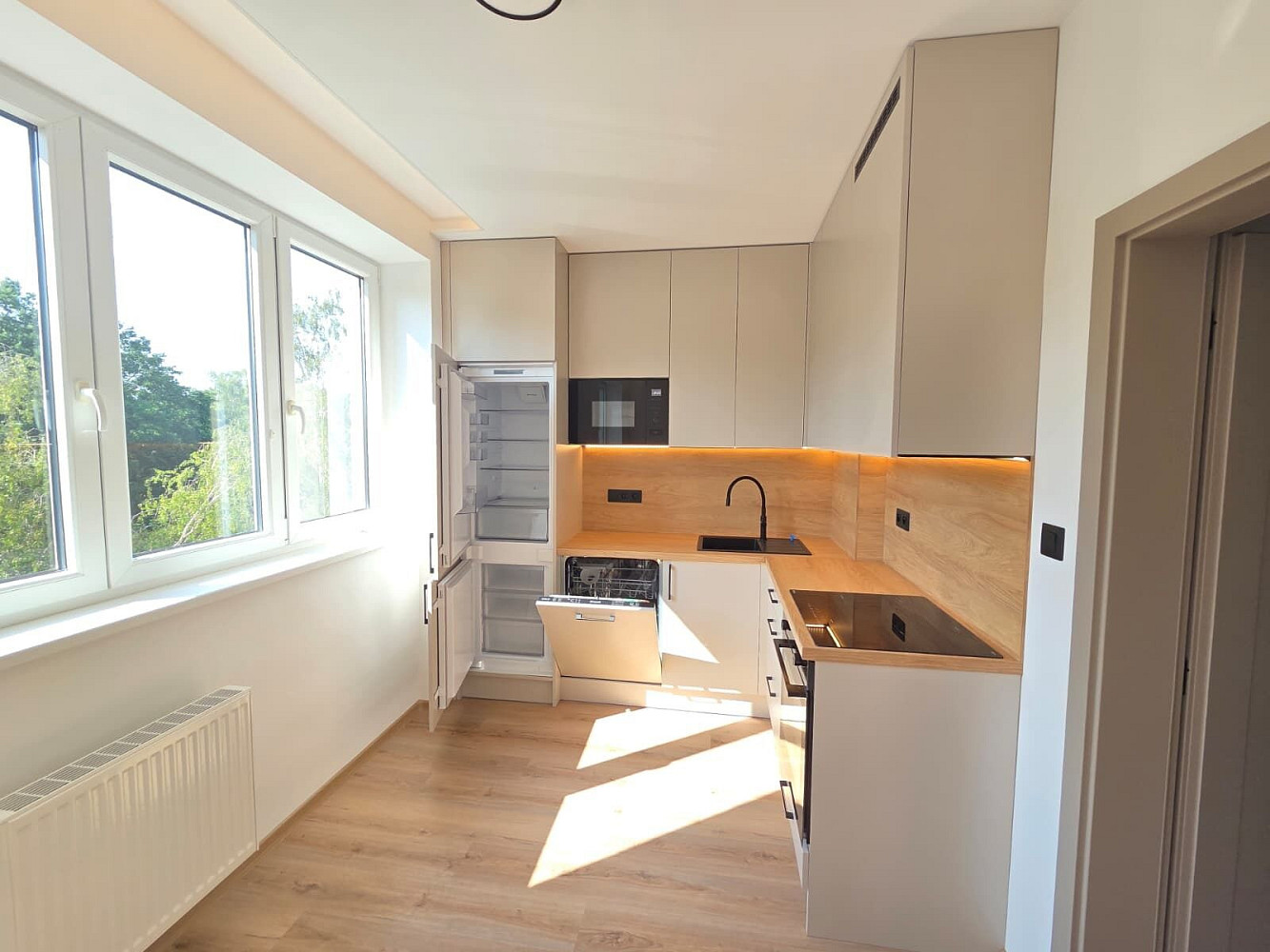 Pronájem bytu 2+1 56 m² – fotografie 3
