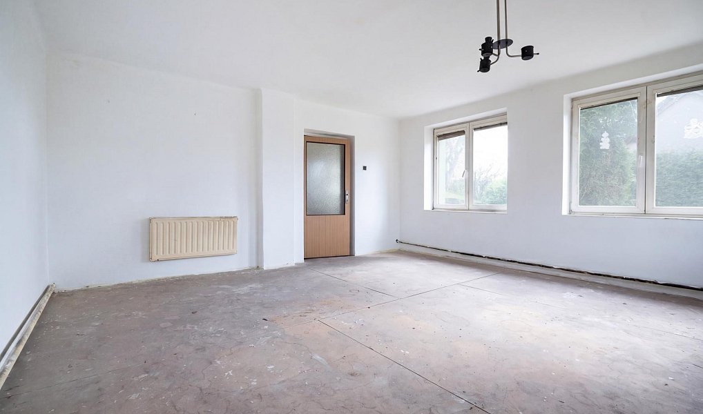 Prodej domu 180 m² s pozemkem 750 m², Nový Bor – náhled fotky 8