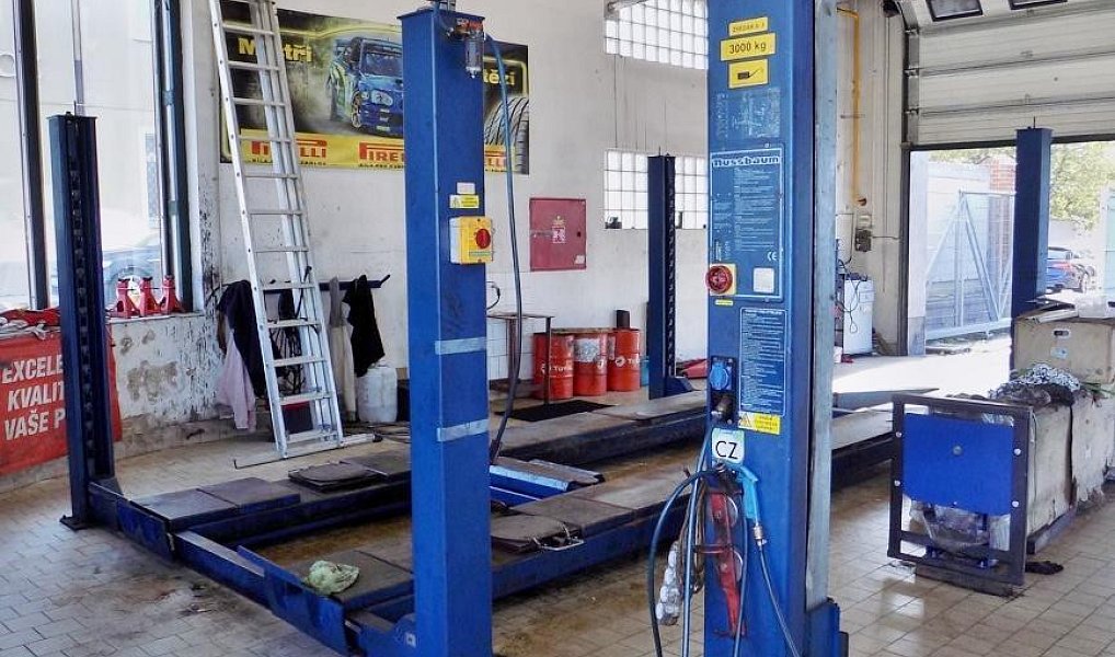 Prodej výrobních prostor 663 m², Teplice – náhled fotky 3