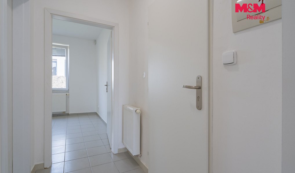 Pronájem bytu 2+kk 55 m², Cheb – náhled fotky 5