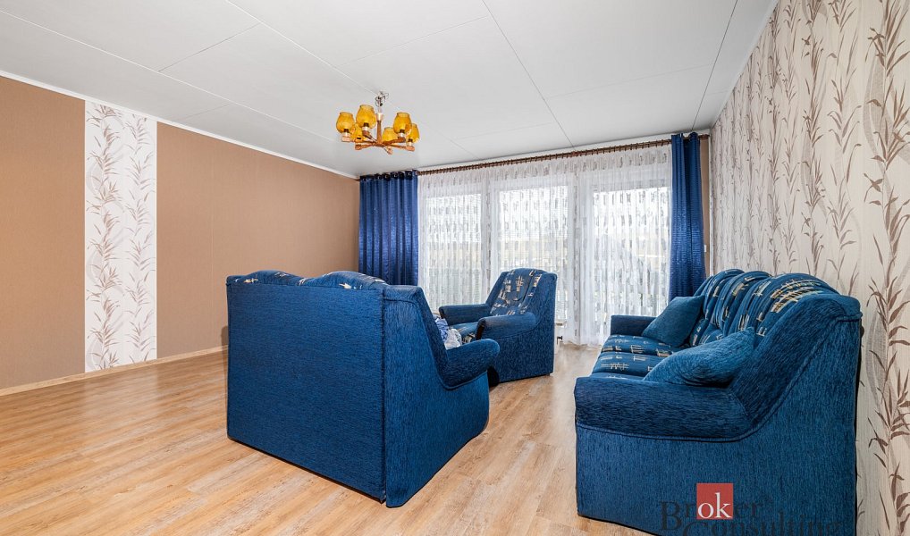 Prodej domu 202 m² s pozemkem 697 m², Bochov – náhled fotky 8