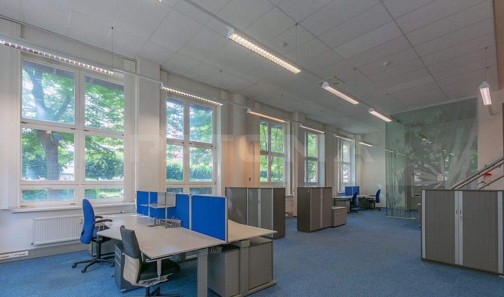 Pronájem kanceláře 215 m², Praha – náhled fotky 7