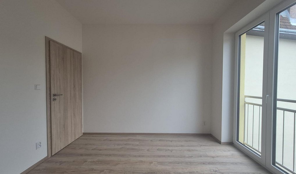 Prodej bytu 2+kk 39 m², Praha – náhled fotky 12