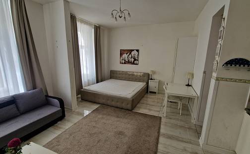 Prodej bytu 4+1 128 m², Uruguayská, Praha 2 - Vinohrady