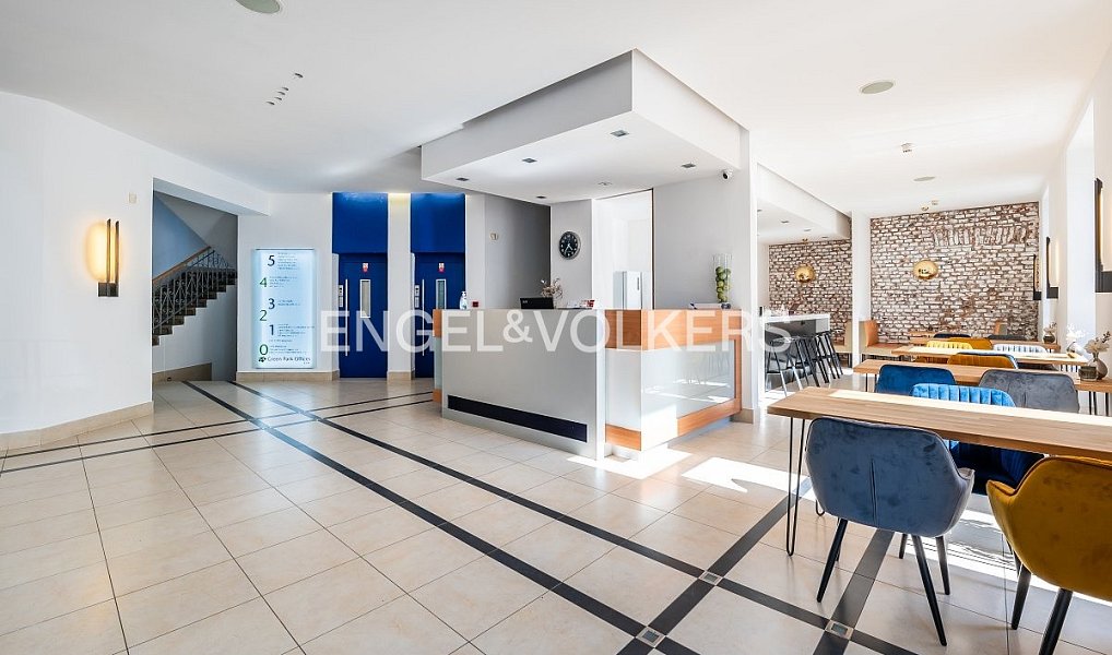 Pronájem kanceláře 57 m², Praha – náhled fotky 2