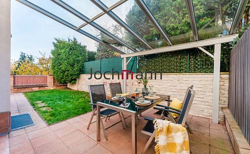 Prodej domu 205 m² s pozemkem 204 m², Voleníkova, Praha 5 - Stodůlky