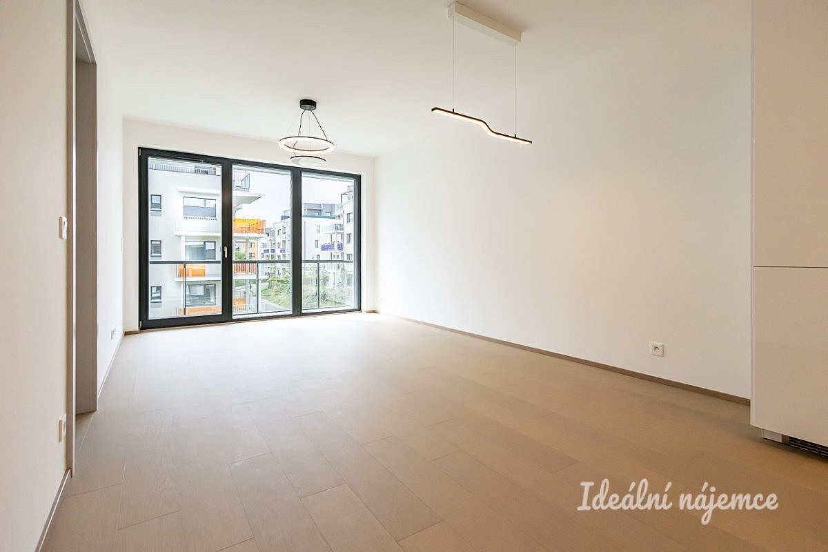 Pronájem bytu 2+kk 52 m²