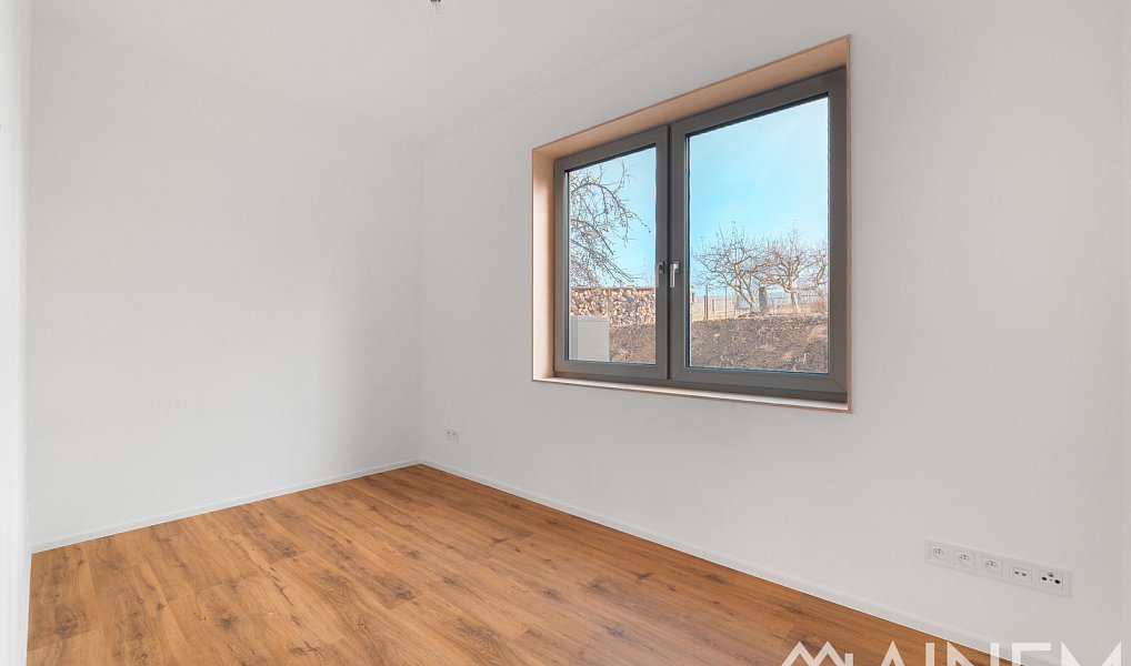 Prodej domu 92 m² s pozemkem 812 m², Uzeničky – náhled fotky 19