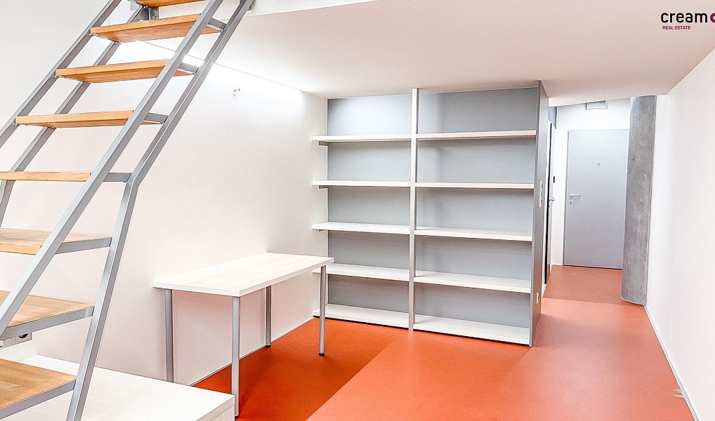 Pronájem kanceláře 41 m², Zlín – náhled fotky 2