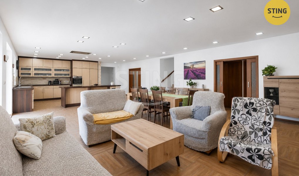Prodej domu 708 m² s pozemkem 8 148 m², Morávka – náhled fotky 10