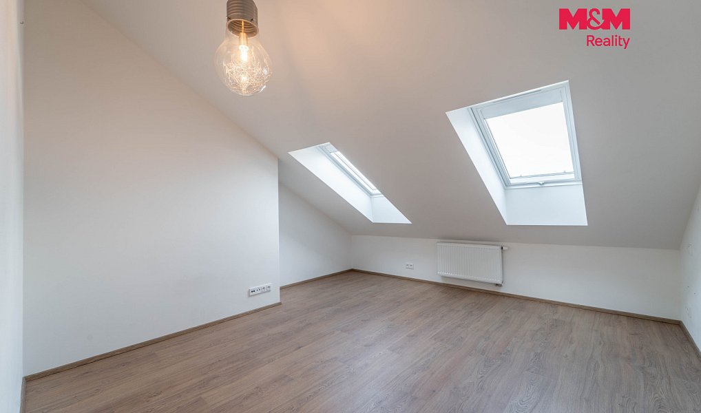 Prodej bytu 5+kk 112 m², Ořech – náhled fotky 13