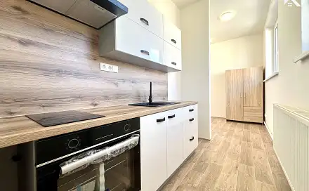 Pronájem bytu 1+1 31 m², Rejskova, Olomouc - Hodolany
