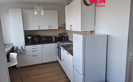 Pronájem bytu 1+kk 42 m², Roháčova, Kolín - Kolín III