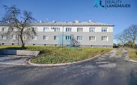 Prodej bytu 3+1 74 m², 1. máje, Vejprnice, okres Plzeň-sever