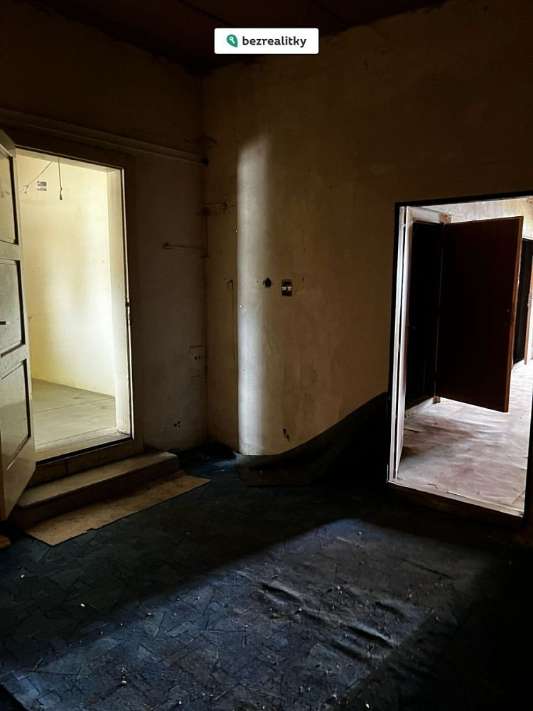 Prodej komerčního objektu (jiného typu) 315 m² — photo 4