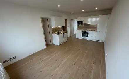 Pronájem bytu 3+kk 60 m²
