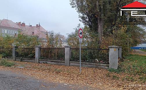 Prodej stavebního pozemku 2 500 m², Dobrovského, Ostrava - Přívoz