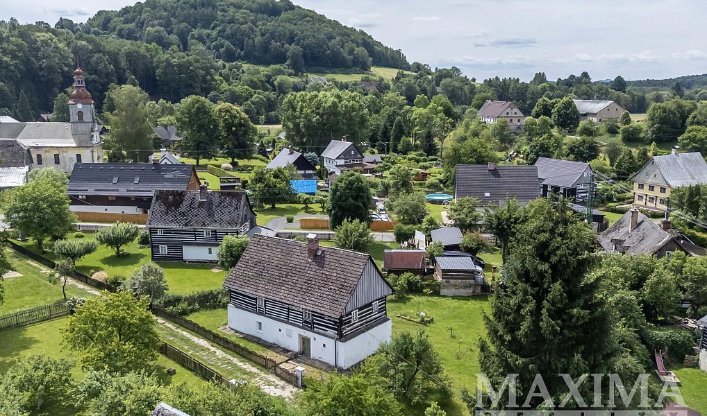 Prodej domu 139 m² s pozemkem 915 m², Velenice – náhled fotky 3