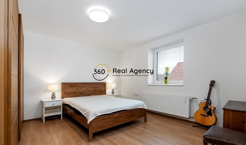 Prodej domu 299 m² s pozemkem 1 977 m², Lužec nad Cidlinou – náhled fotky 9
