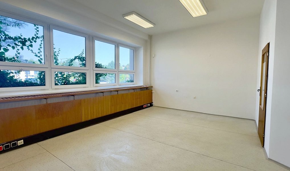 Pronájem kanceláře 30 m², Svitavy – náhled fotky 3