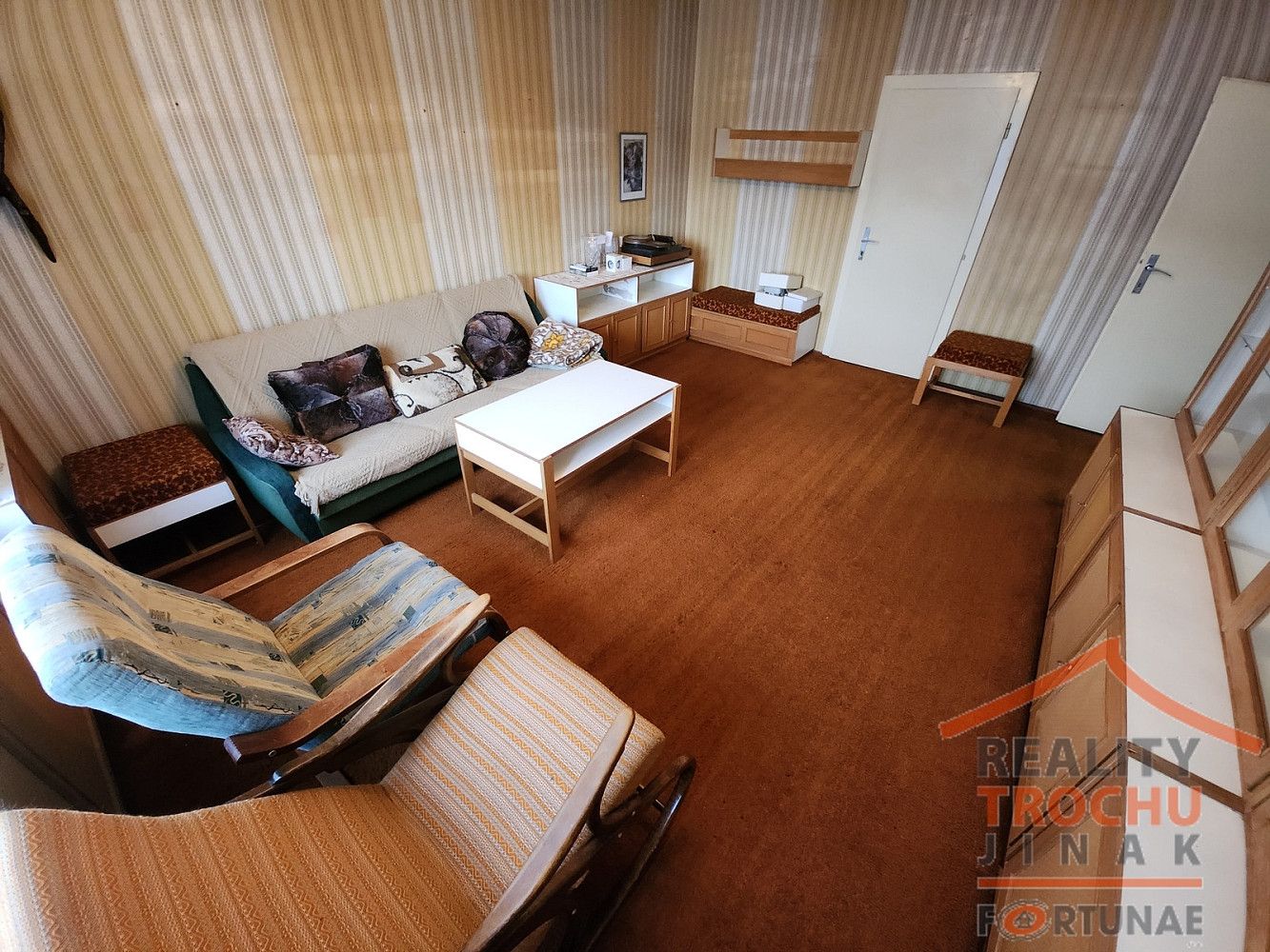 Prodej domu 210 m² s pozemkem 336 m² — photo 2
