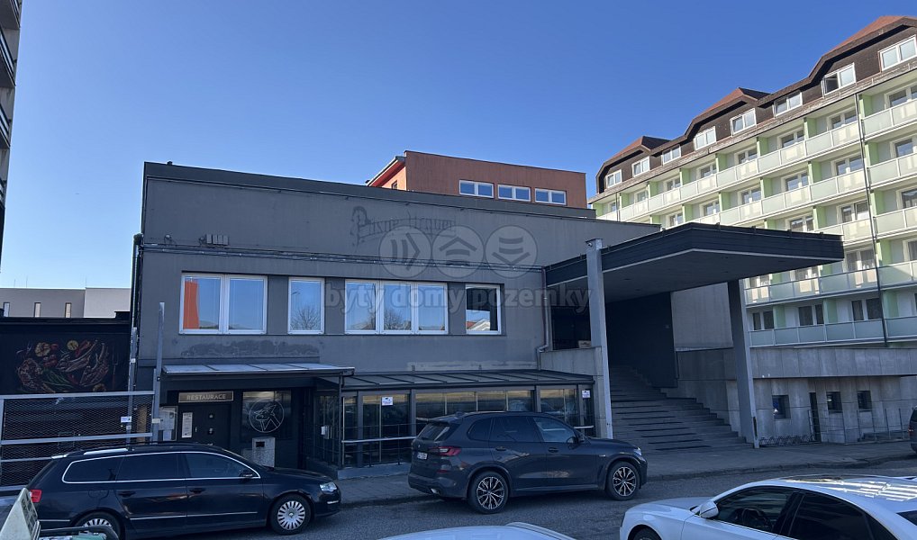 Pronájem obchodních prostor 978 m², Rožnov pod Radhoštěm – náhled fotky 2
