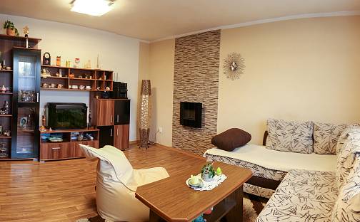 Prodej bytu 2+1 48 m², Potěhy, okres Kutná Hora