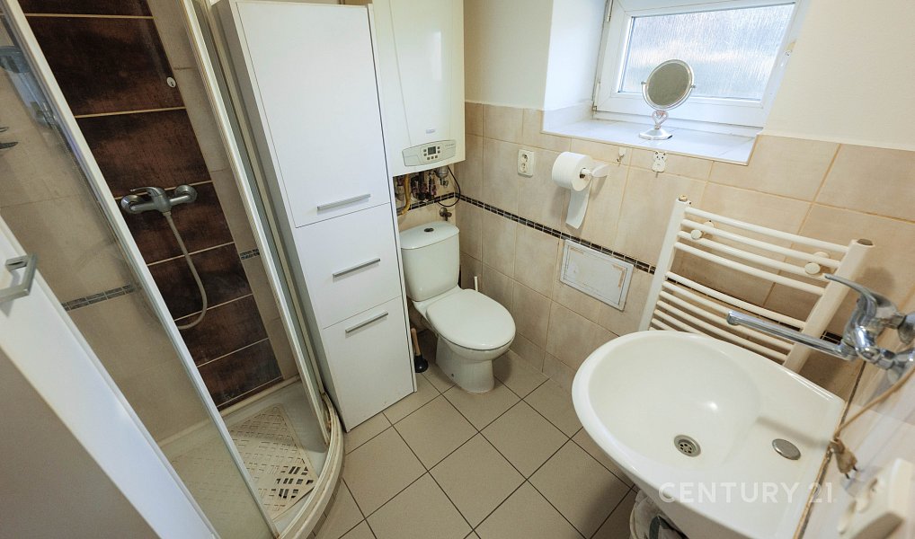 Prodej domu 240 m² s pozemkem 348 m², Bzenec – náhled fotky 28