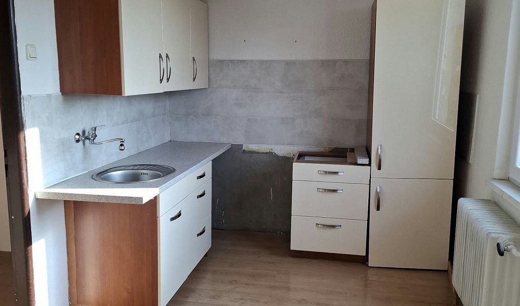 Prodej domu 89 m² s pozemkem 67 m², Teplá – náhled fotky 3