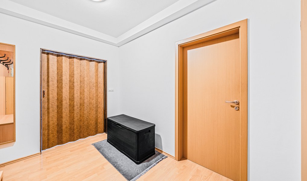 Prodej bytu 3+kk 79 m², Vochov – náhled fotky 8
