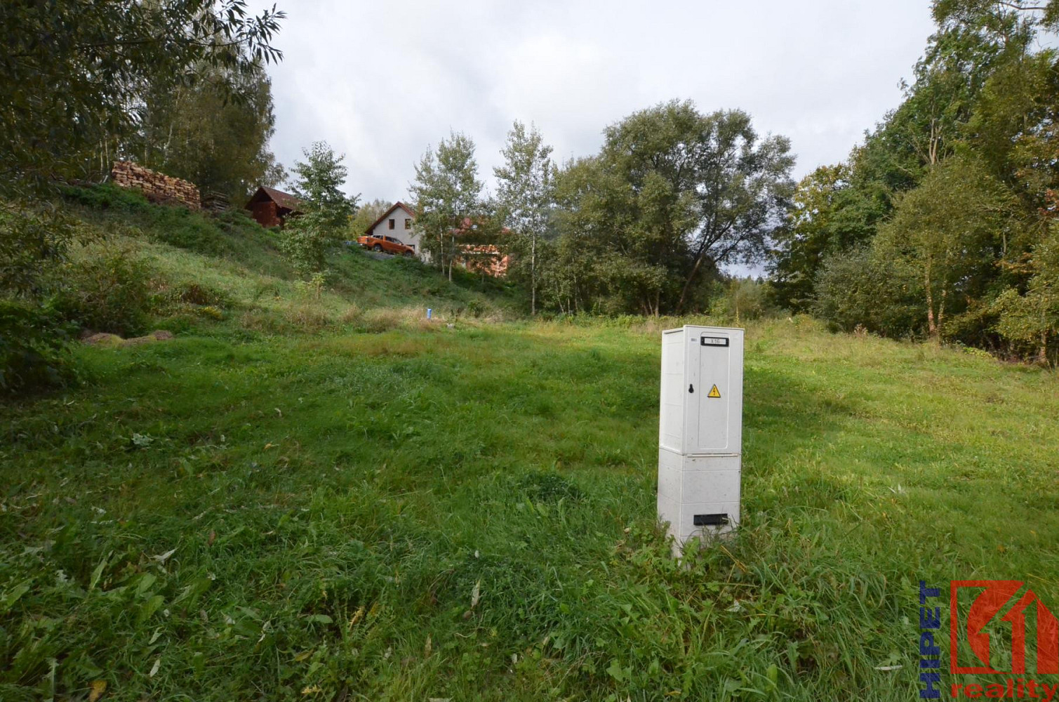 Prodej stavebního pozemku 1 628 m² – fotografie 2