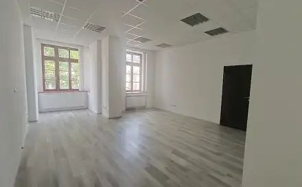 Pronájem kanceláře 87 m², Hlavní třída, Šumperk