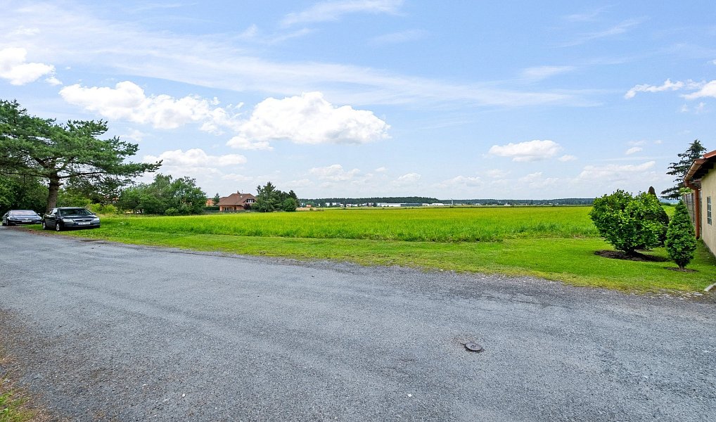 Prodej stavebního pozemku 3 860 m², Tehovec – náhled fotky 12
