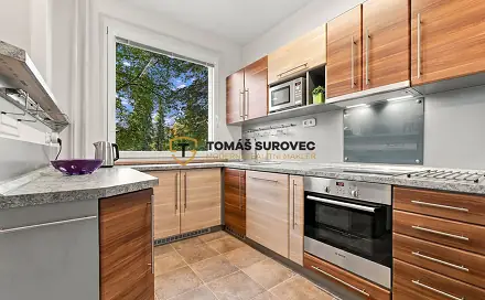 Prodej bytu 3+1 76 m², Luční, Zlín