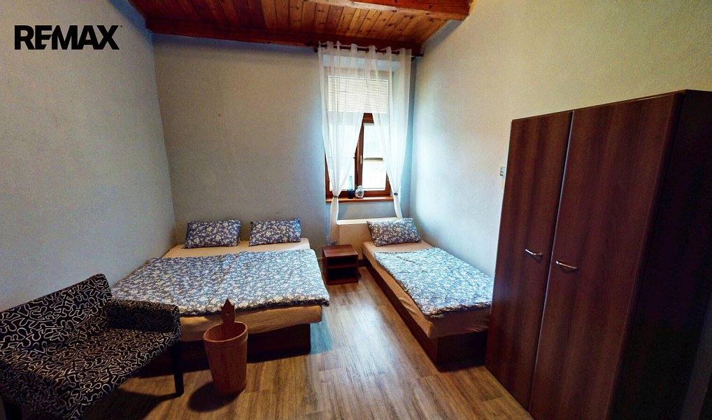 Prodej ubytovacího objektu 210 m², Stádlec – náhled fotky 24