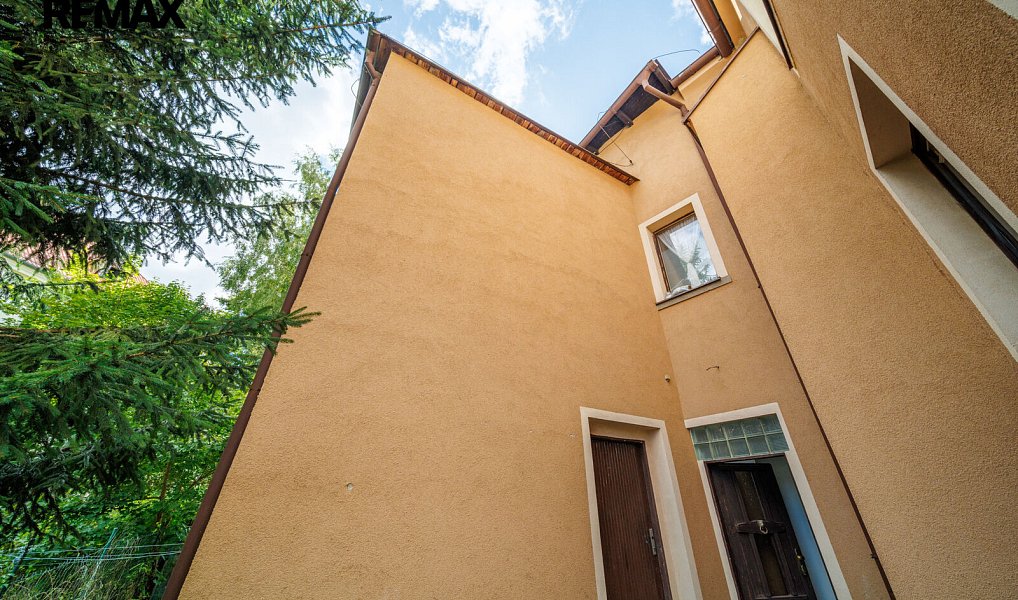 Prodej domu 340 m² s pozemkem 300 m², Aš – náhled fotky 36