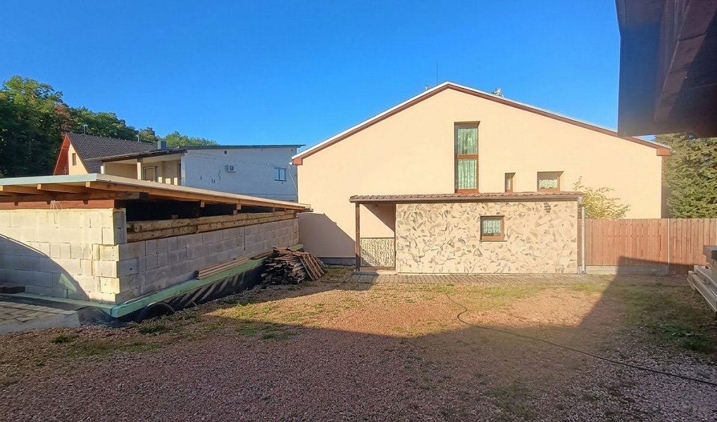 Prodej domu 268 m² s pozemkem 1 347 m², Plzeň – náhled fotky 35